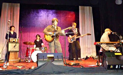 Darren Hanlon performs at the launch of his fifth album I Will Love You At All with (from left) vocalist Shelley Short, Triple J’s Steph Hughes on drums, Lucksmith’s Mark Monnone on bass guitar and Cory Gray on keys and trumpet. Darren Hanlon performs at the launch of his fifth album I Will Love You At All with (from left) vocalist Shelley Short, Triple J’s Steph Hughes on drums, Lucksmith’s Mark Monnone on bass guitar and Cory Gray on keys and trumpet.